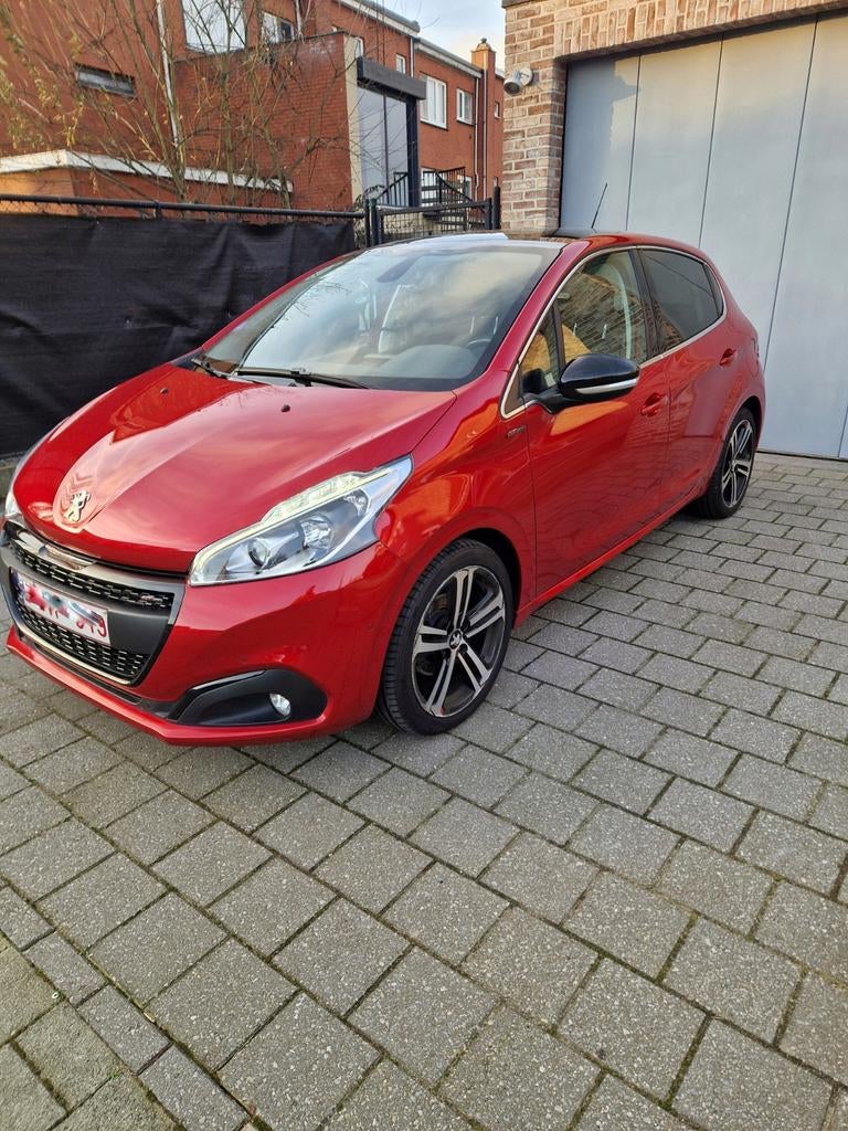 Peugeot 208 gt line - 43 000km benzine, Achat, Euro 6, Boîte manuelle, 5 portes