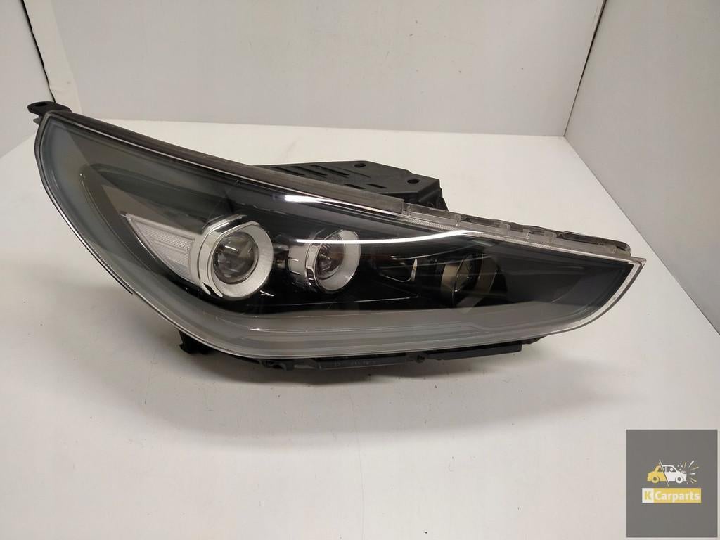 Phare avant droit Full LED noir pour Hyundai i30 III, parfai, Heolleung-ro 12
06797  Seoul, Info@hyundai.com, Utilisé, Hyundai