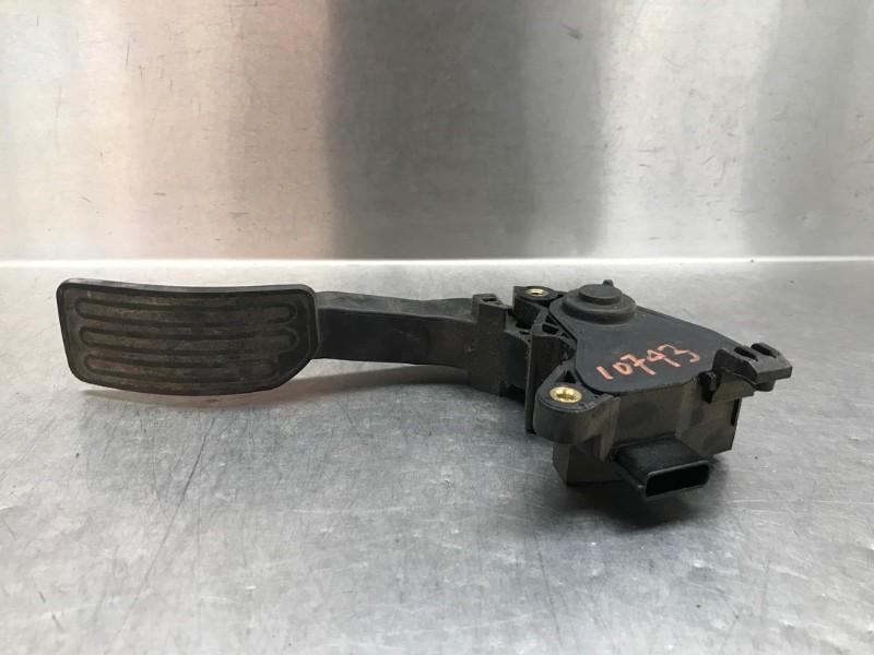 GASPEDAAL Nissan Pulsar (C13) (01-2013/-) (|180023RA0B|), Gebruikt, Nissan