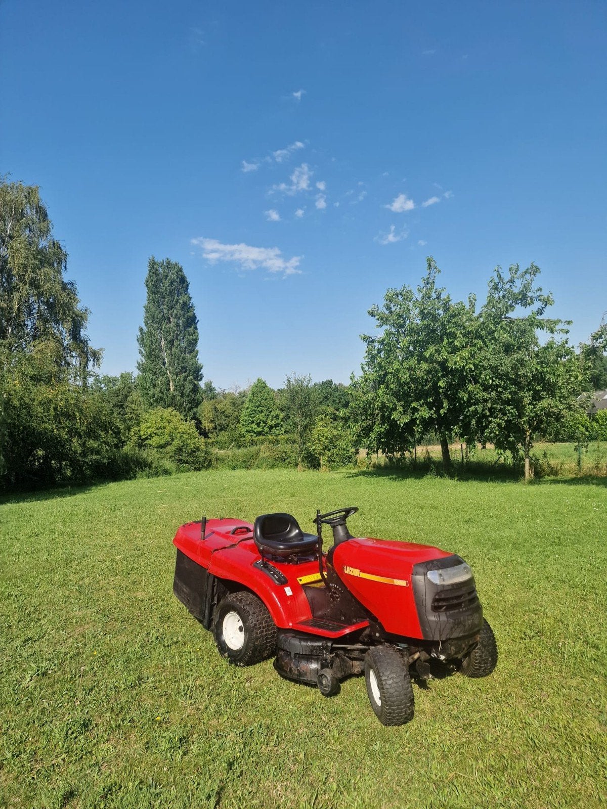 Tracteur tondeuse autoportee
