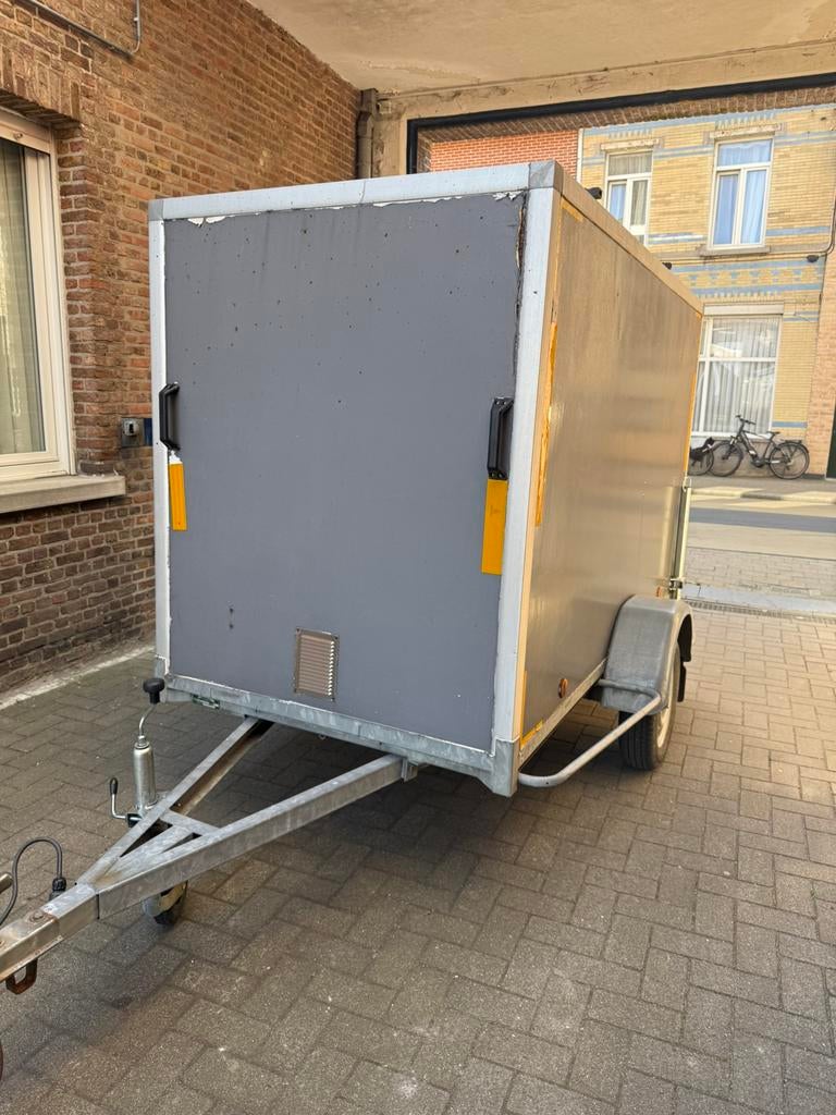 Remorque fermée de 750 kg, Autos : Divers, Enlèvement, Comme neuf