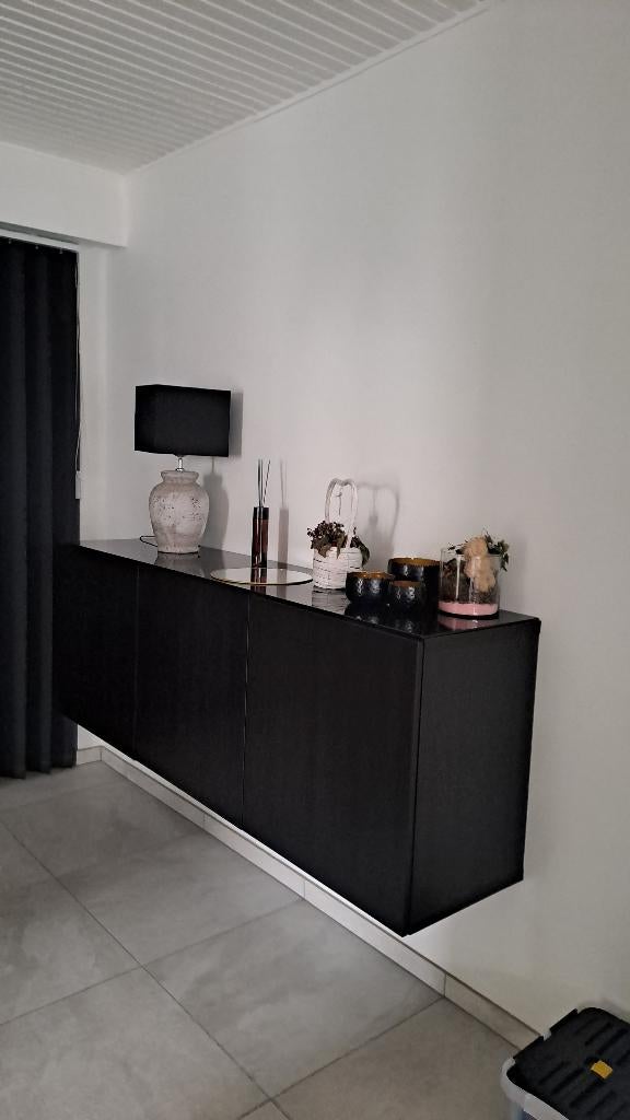 Dressoir Ikea zwartbruin, Huis en Inrichting, Kasten | Dressoirs, Ophalen, Zo goed als nieuw