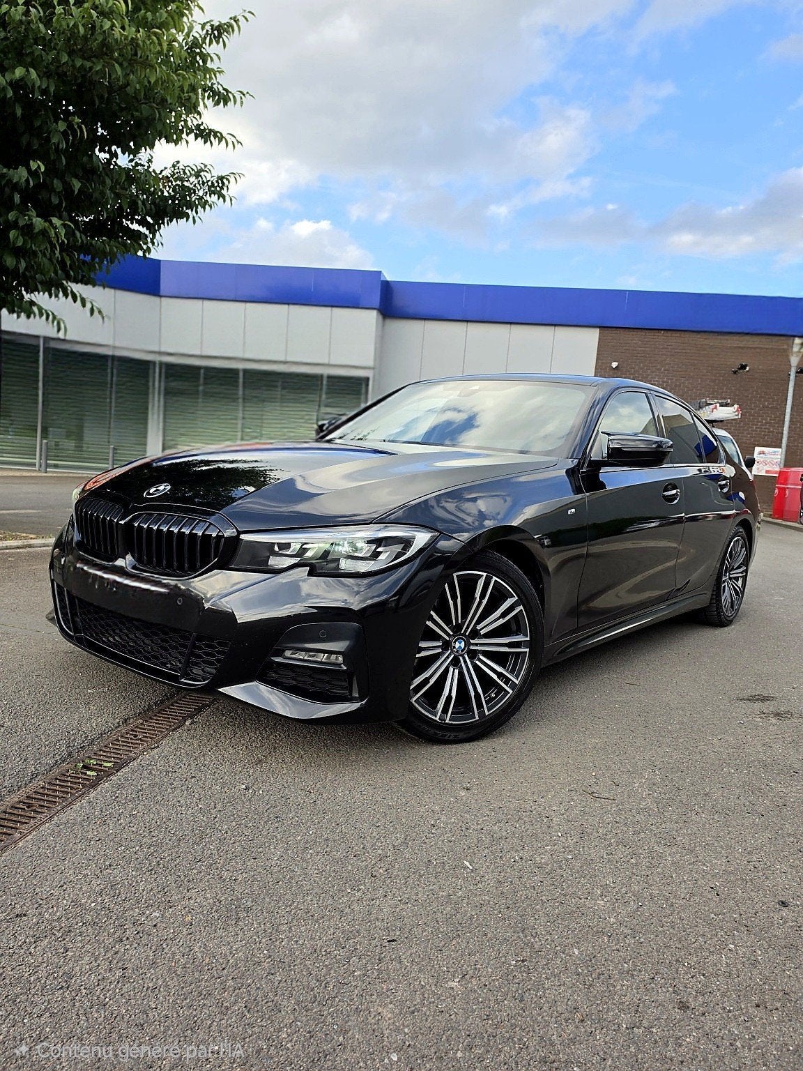 BMW 318d M Sport — 2022 — 178.000 km, Auto's, BMW, Automaat, Zwart, Zwart, Particulier