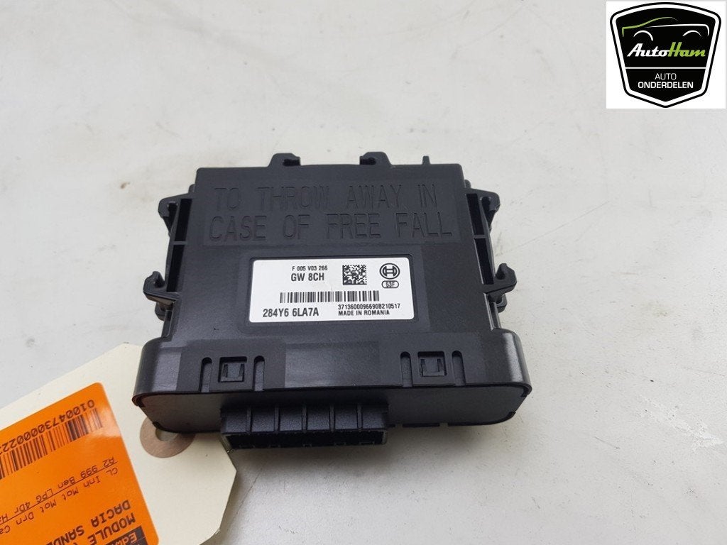 GATEWAY MODULE Dacia Sandero III (01-2019/-), Dacia, Renault Deutschland AG, Utilisé, Peter-Huppertz-Straße 5
51063  Köln, DE
