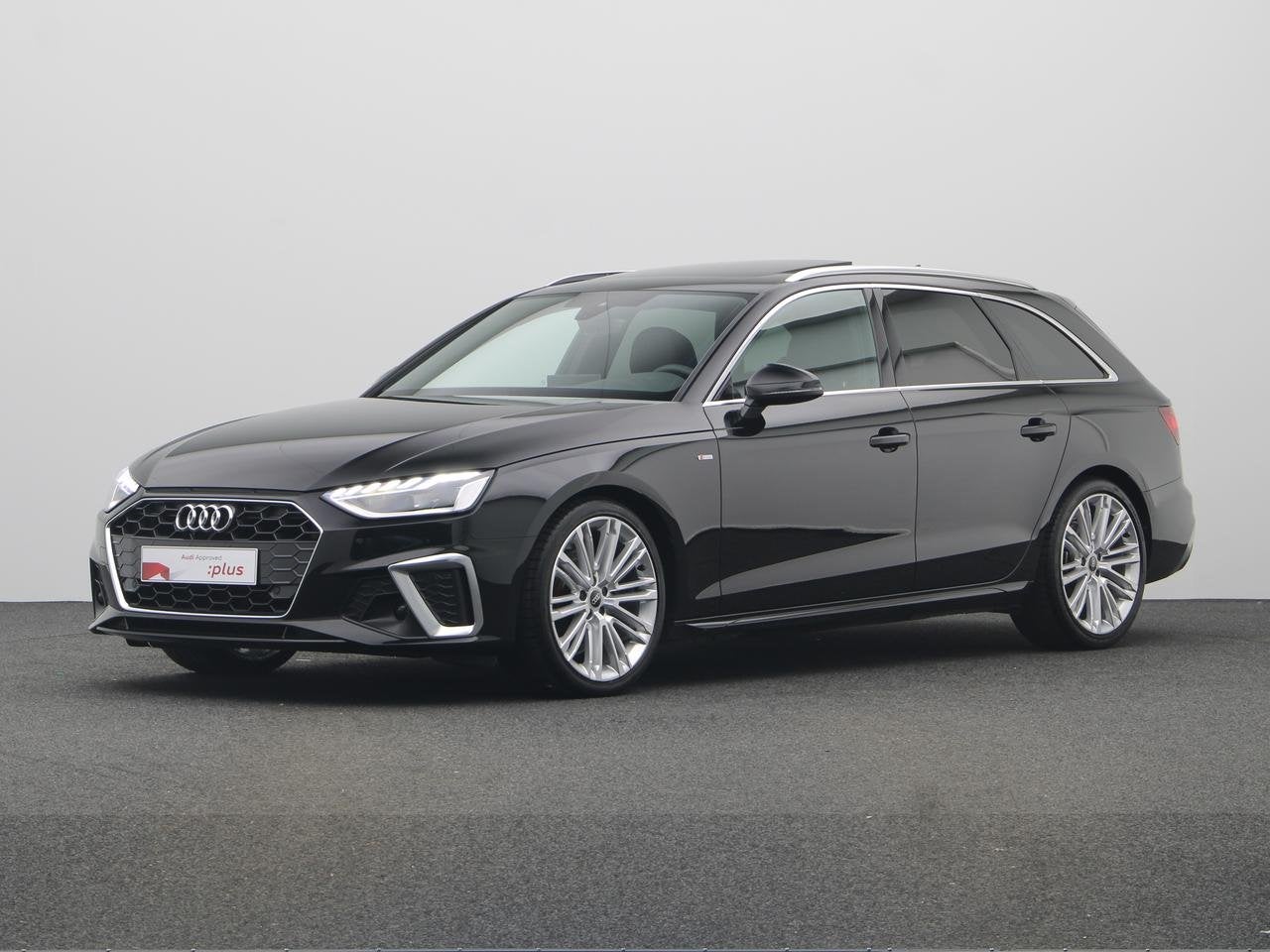 Audi A4 Avant Dsl 2.0 TDi S-TRONIC  PANORAMISCH SCHUIFDAK, Automaat, A4, Zwart, Bedrijf