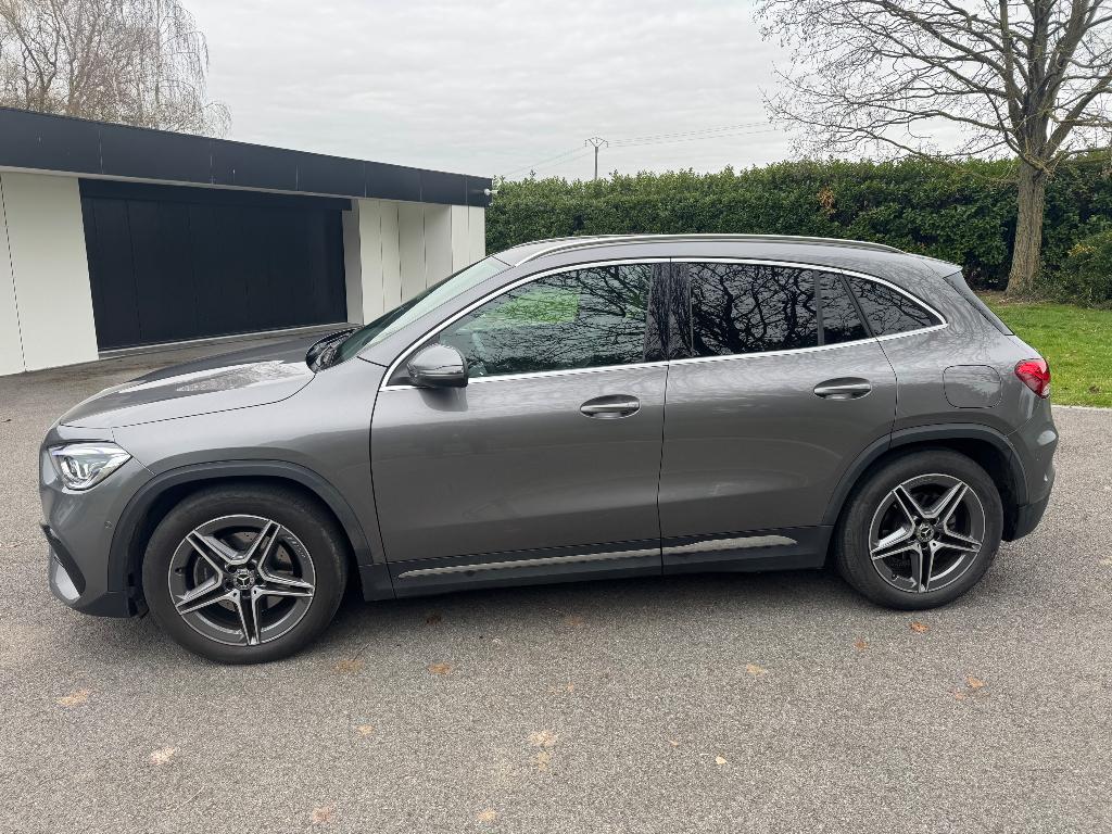 GLA AMG LINE, Zwart, Leder, 5 zetels, 5 deurs