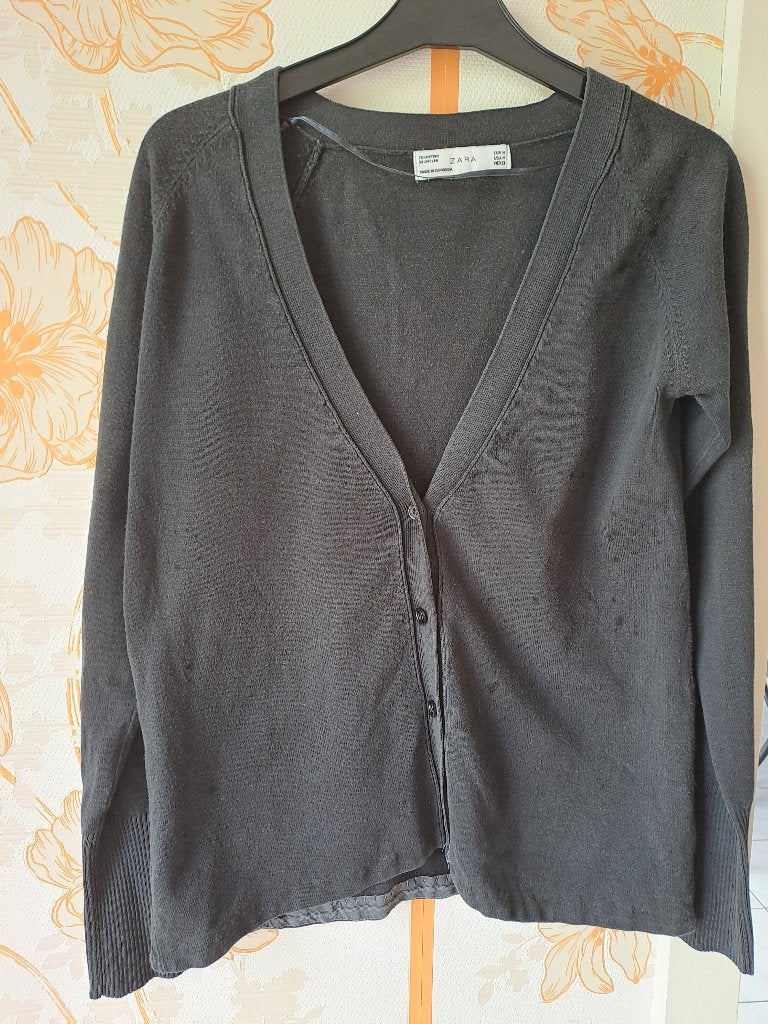 Gilet noir Zara M-retrait à Soignies, Vêtements | Femmes, Taille 38/40 (M), Enlèvement, Zara,, Porté
