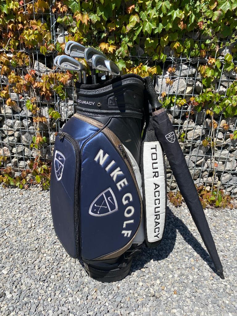Sac de Golf  -  Nike Tour Accuracy Staff Golf (A250), Enlèvement, Utilisé, Sac, Autres marques