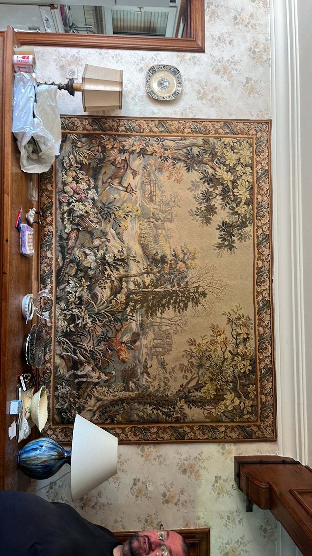 Tapisserie murale, Enlèvement