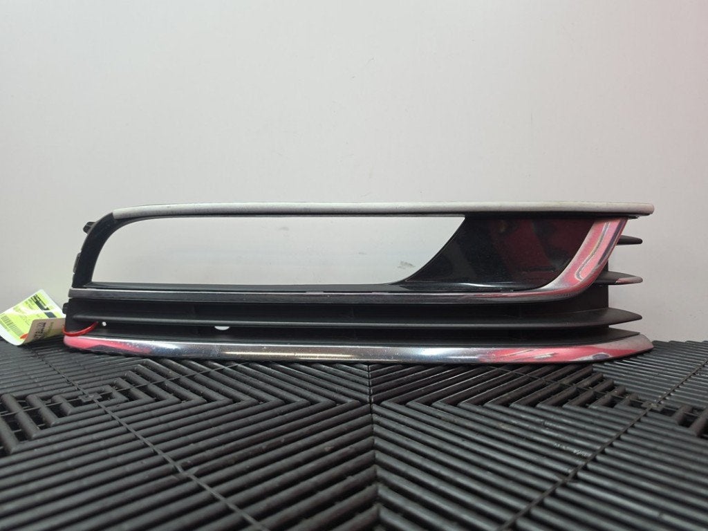 CALANDRE Volkswagen Passat Variant (365) (|3AA853666A|), Autos : Pièces & Accessoires, Volkswagen, Volkswagen AG, Utilisé, Kundenbetreuung@volkswagen.de