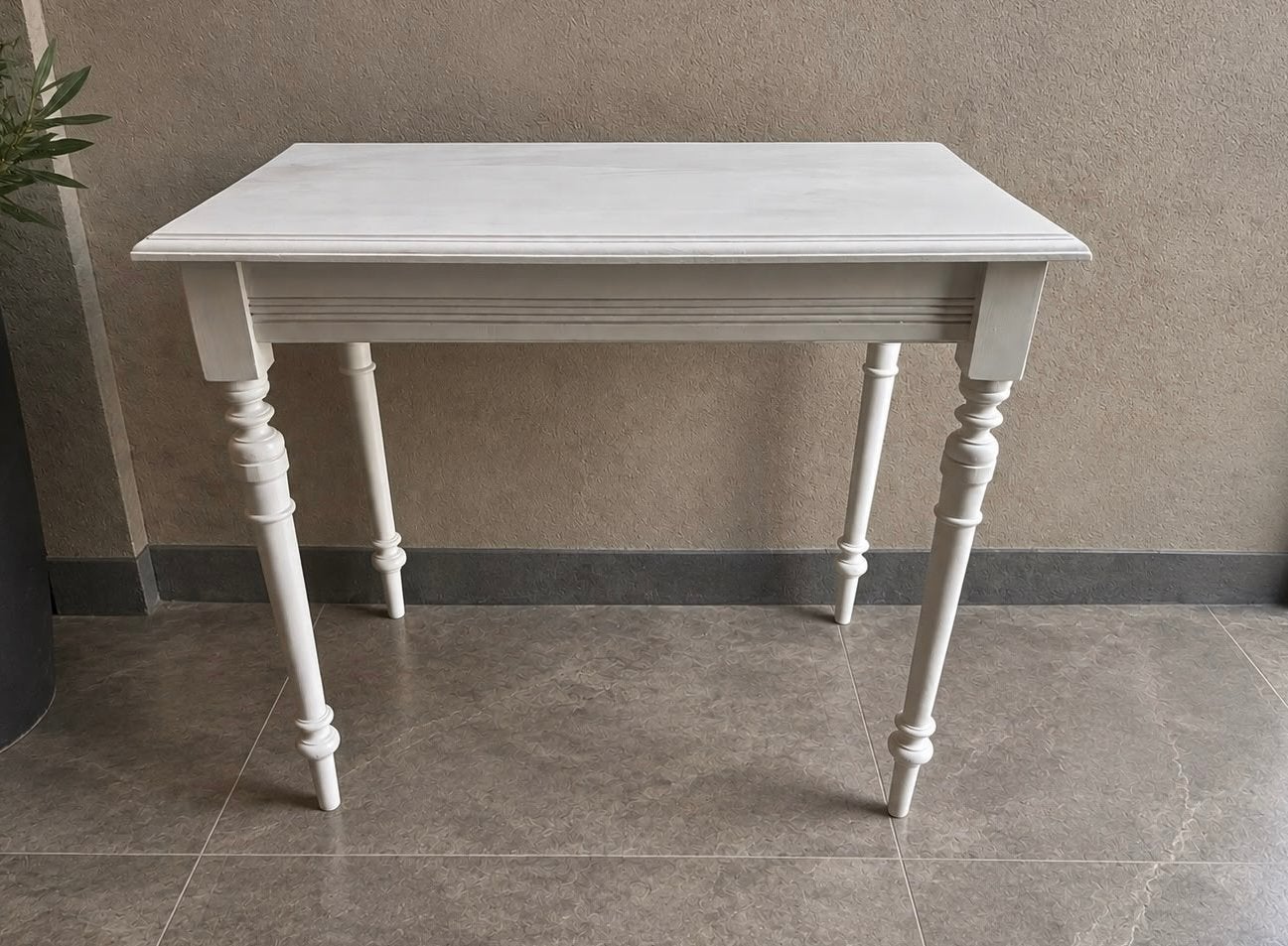 Antiek beige muurtafeltje, Maison & Meubles, Tables | Dessertes, Enlèvement, Utilisé
