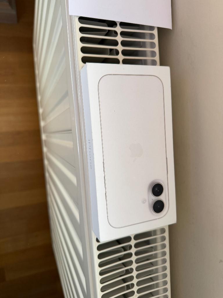 Iphone 17 256gb (nieuw), Gris, Autres modèles, Enlèvement, Sans abonnement