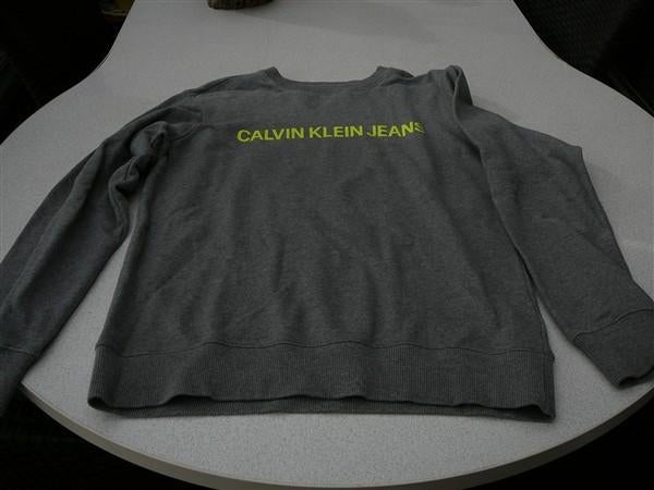 Mooie trui of sweater Calvin Klein S, Gris, Taille 36 (S), Enlèvement, Porté