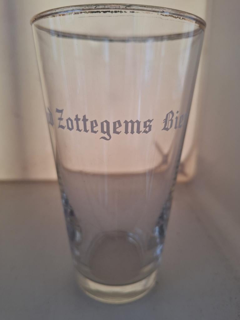 25 oude bierglazen jaren 60/70 aan spotprijs voorverzamelaar, Verzamelen, Ophalen of Verzenden