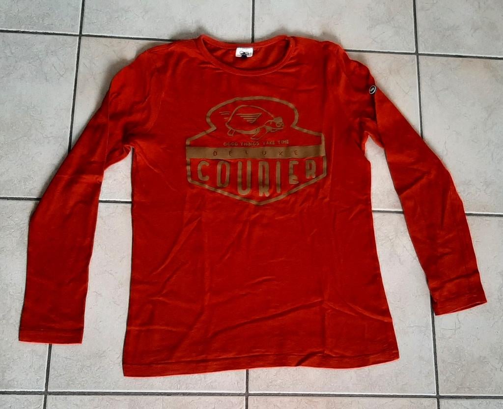 Rode longsleeve met opschrift CKS maat 152 of 12 jaar, Kinderen en Baby's, Kinderkleding | Maat 152, Cks, Ophalen of Verzenden