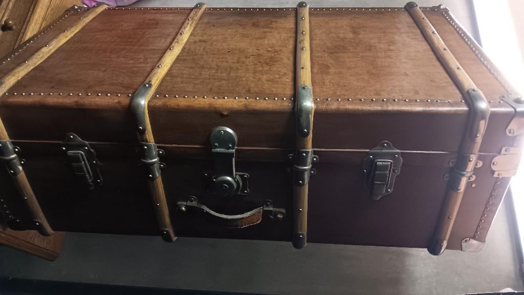 luxe antieke reiskoffer scheepskoffer uit 1905, Antiquités & Art, Antiquités | Accessoires de maison, Enlèvement