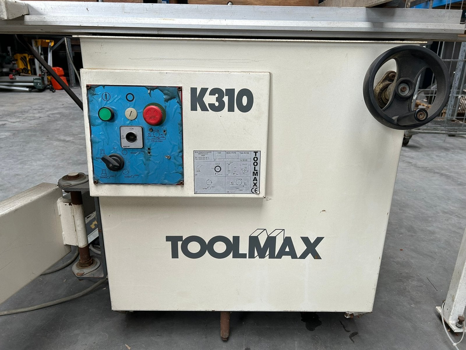 Combinaison de bois - Toolmax, Enlèvement