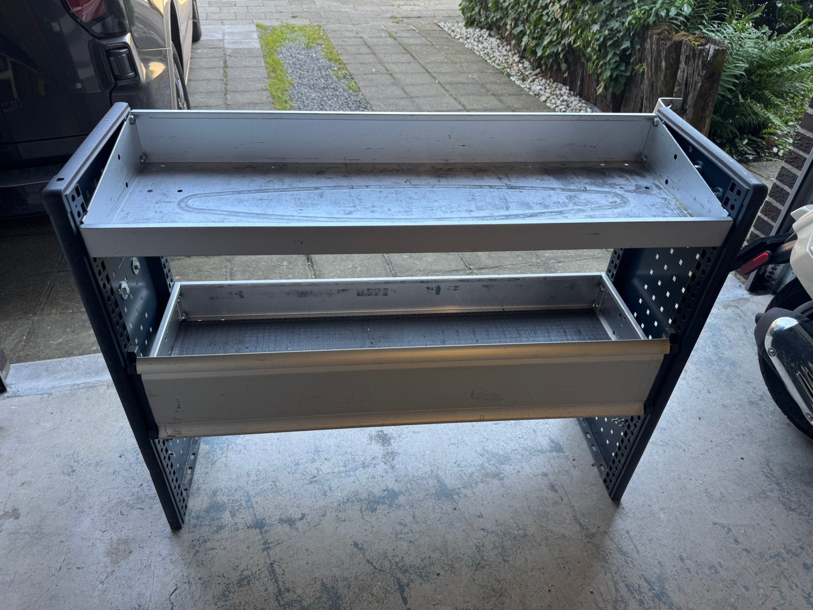 Wageninrichting - Bedrijfswageninrichting, Particulier, Te koop