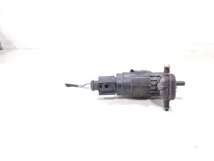 Pompe lave-glace avant d'un Audi A4, -, 3 mois de garantie, Audi, Utilisé