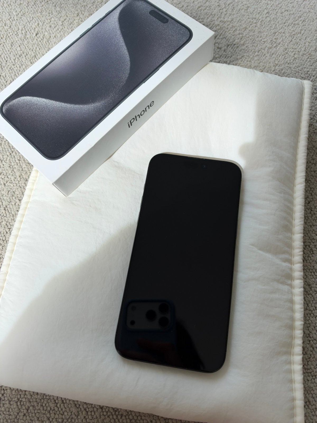 Apple iPhone 15 Pro Max, Télécoms, Enlèvement, Noir, 256 GB, IPhone 15 Pro Max
