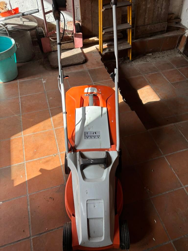 Grasmaaier, Ophalen, Zo goed als nieuw
