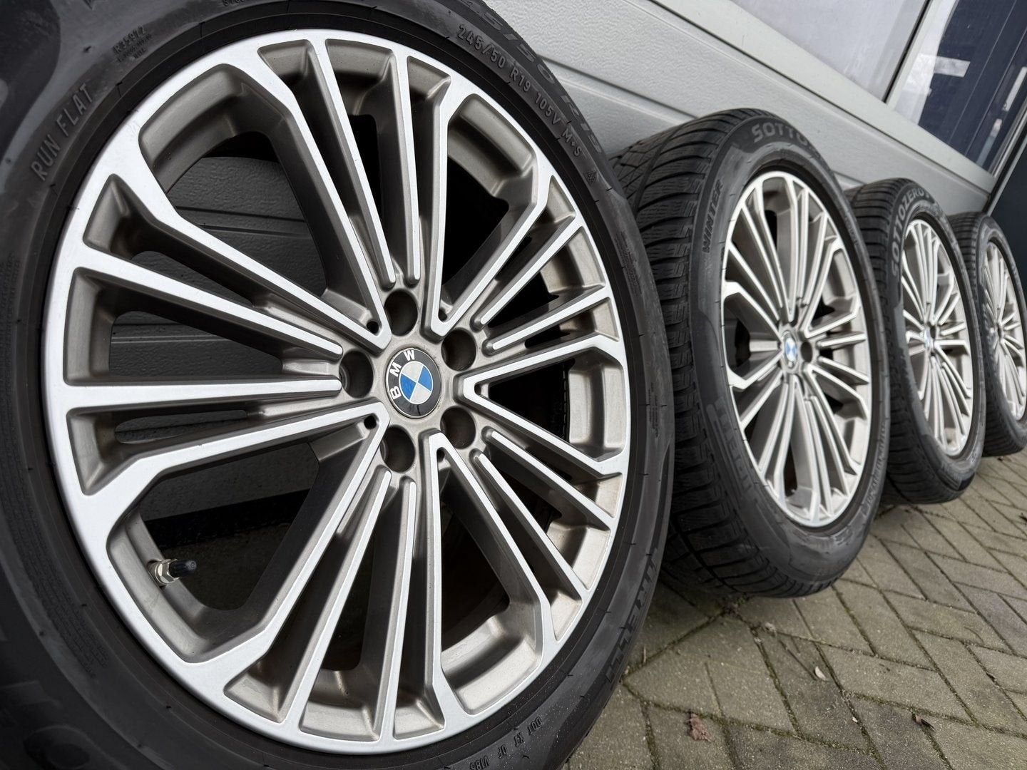 originele 19 " BMW X3 G01 X4 G02 velgen Runflat winterbanden, Auto-onderdelen, Banden en Velgen, Banden en Velgen, Winterbanden