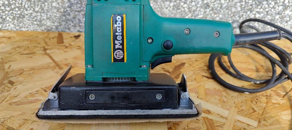 schuurmachine, Bricolage & Construction, Outillage | Ponceuses, Utilisé, Ponceuse orbitale, Moins de 600 watts, Enlèvement