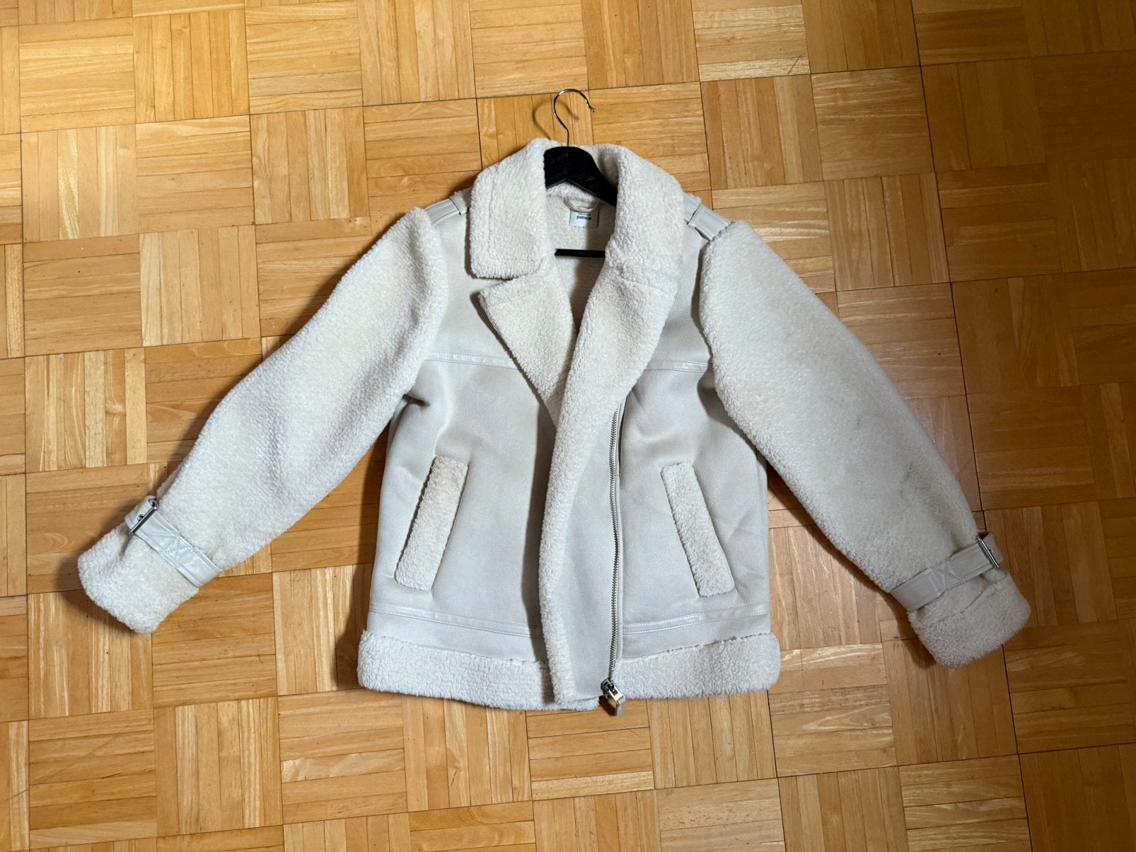 Veste blanche aviateur, Vêtements | Femmes, Enlèvement, Comme neuf