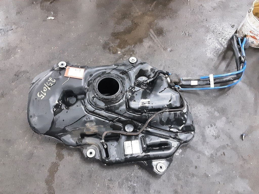 RESERVOIR CARBURANT Toyota Corolla (E21) (7710002M40), Mevr. I. Hauben, Toyota, Utilisé, Rue de l'Espoir 34 34
4030  GRIVEGNÉE, BE