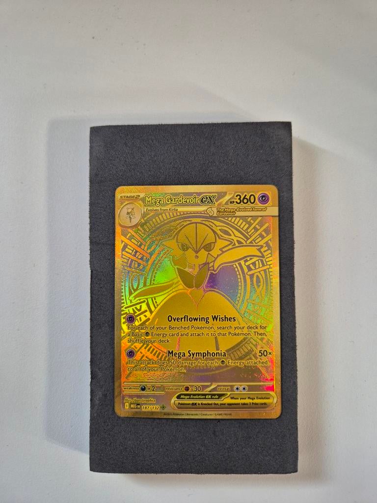 Pokemon mega Gardevoir ex gold, Hobby en Vrije tijd, Verzamelkaartspellen | Pokémon, Ophalen of Verzenden