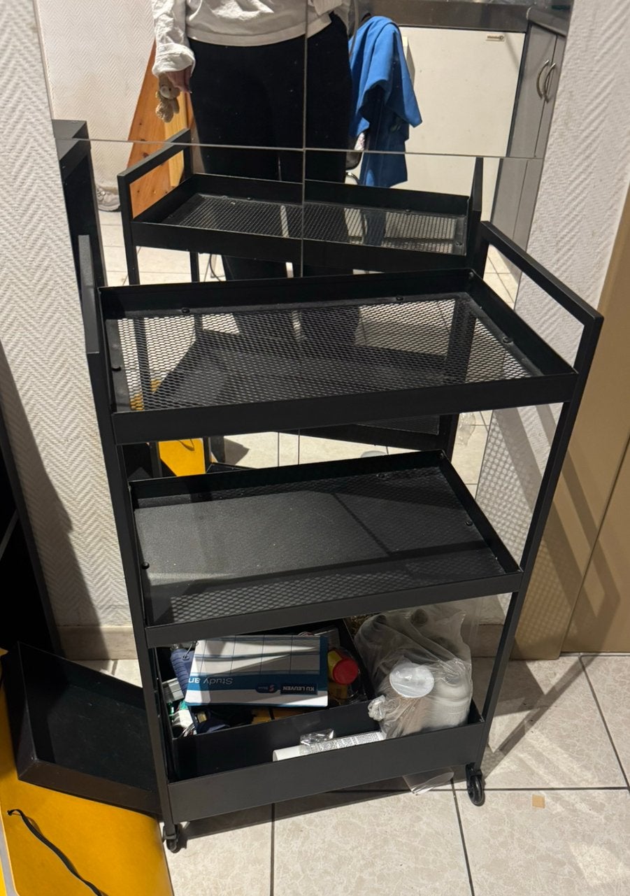 Ikea zwart rekje NISSAFORS, Huis en Inrichting, Kasten | Stellingkasten, Ophalen, Zo goed als nieuw