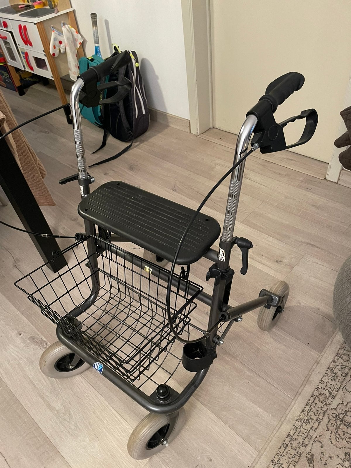 Rollator in zeer goede staat, Enlèvement, Comme neuf