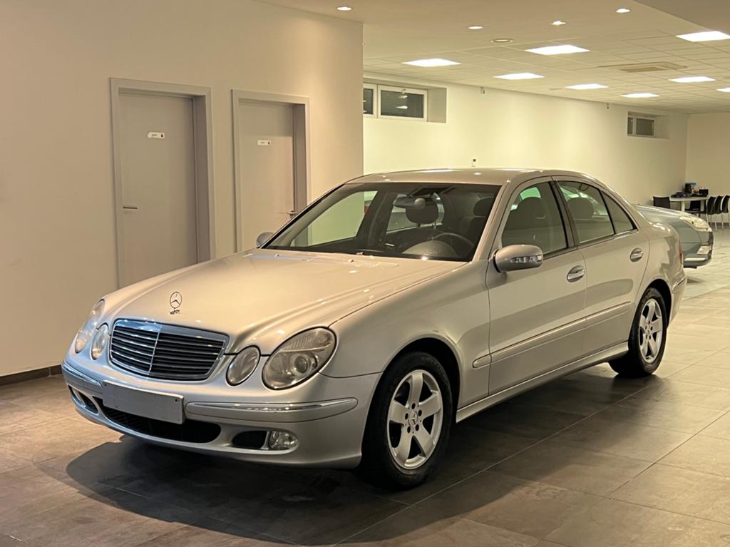 Mercedes-Benz E220 2.2 diesel automaat gekeurd  voor verkoop, Auto's, Mercedes-Benz, Automaat, Bedrijf, 5 deurs, Te koop