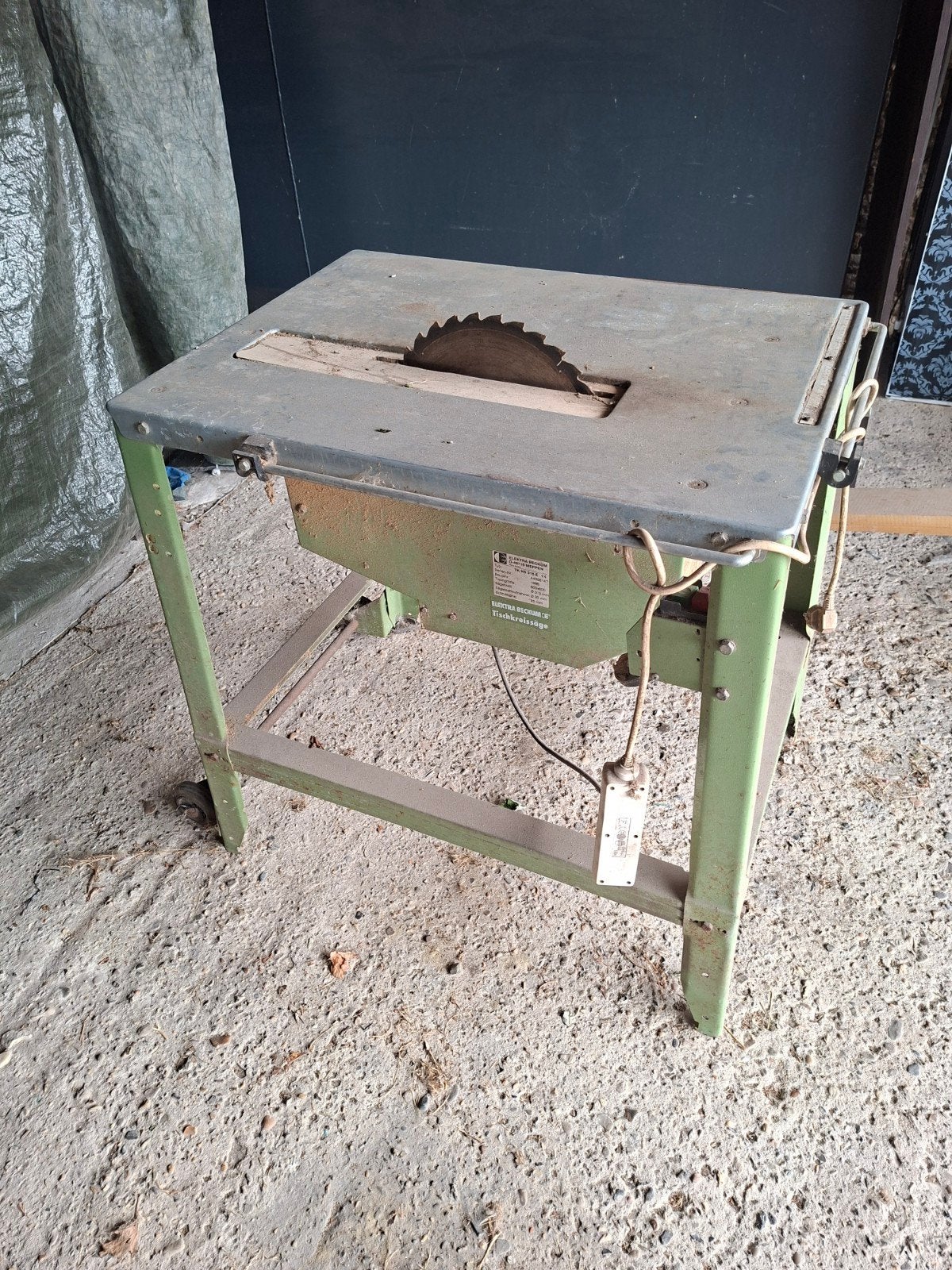 oude tafel zaag, Ophalen, Gebruikt, 1200 watt of meer