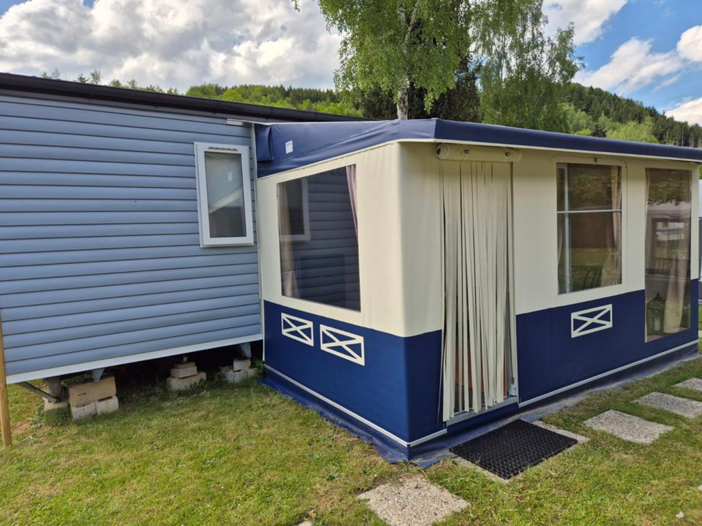 Stacaravan merk mercure met nieuwe voortent., Caravans en Kamperen, Tot en met 6