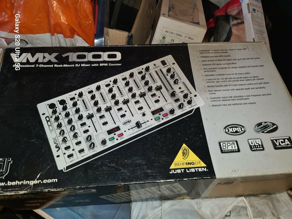 table de mixage, Enlèvement, Comme neuf, 5 à 10 canaux, Entrée micro
