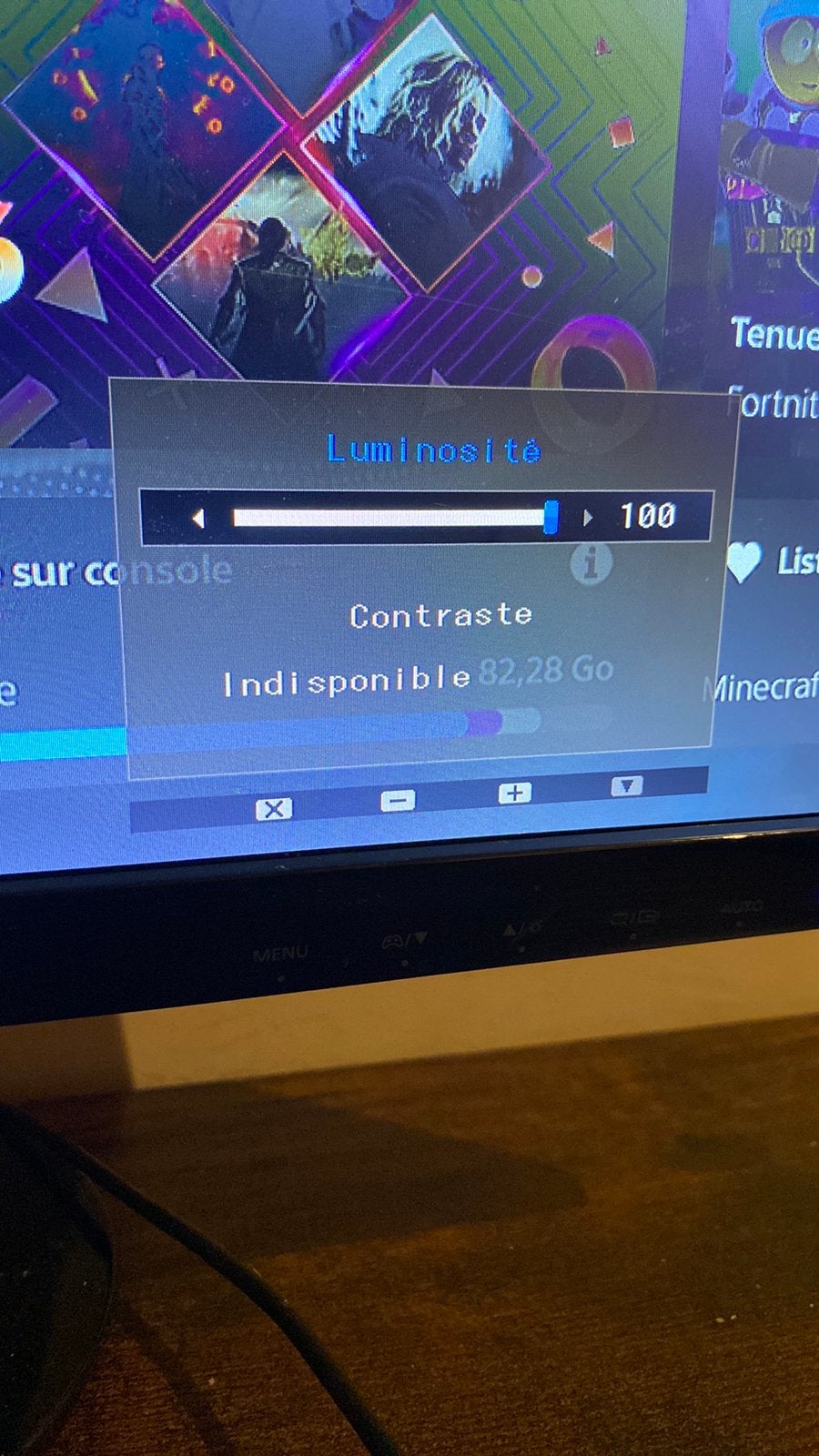 Ecran, Enlèvement, Neuf