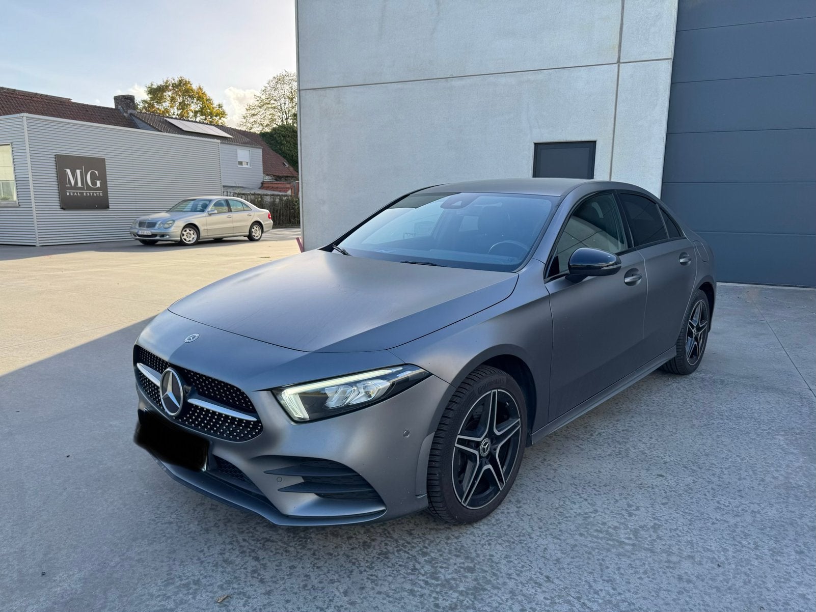 Pack AMG pour Mercedes A250e hybride 2022, Autos, Achat, Volant multifonction, Automatique, Particulier