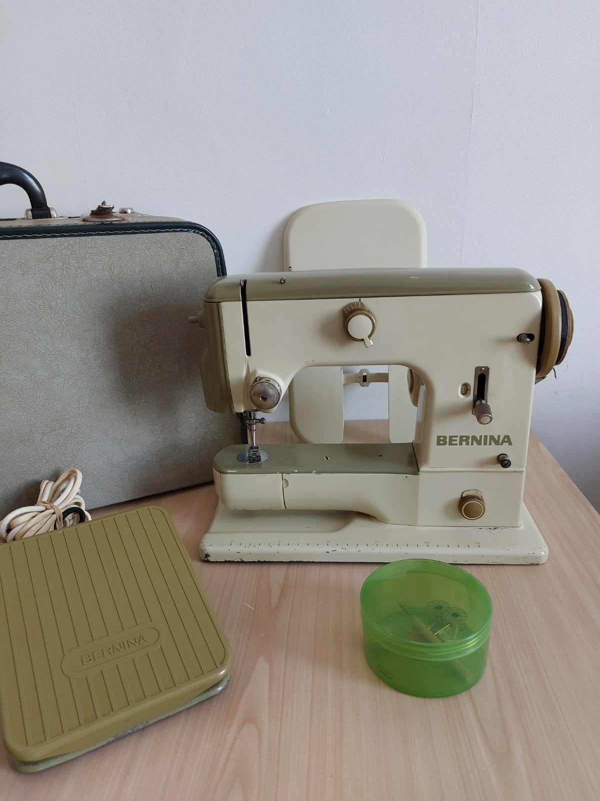 machine à coudre BERNINA, Hobby & Loisirs créatifs, Machines à coudre & Accessoires, Enlèvement, Machine à coudre, Bernina