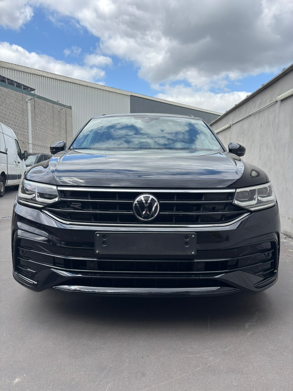 Volkswagen Tiguan R-Line 1.5 TSI, Autos, Volkswagen, Cuir, Achat, Euro 6, Entreprise