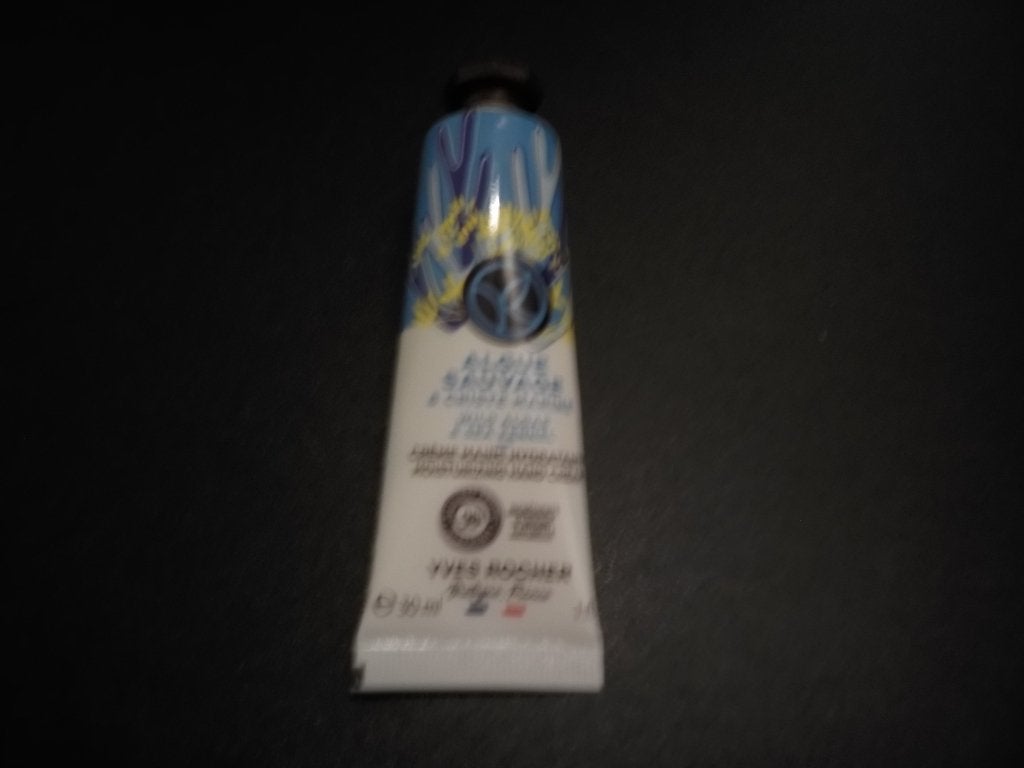 Crème hydratante  30 ml aux algues (neuf, yves rocher), Bijoux, Sacs & Beauté, Beauté | Soins du corps, Enlèvement, Neuf