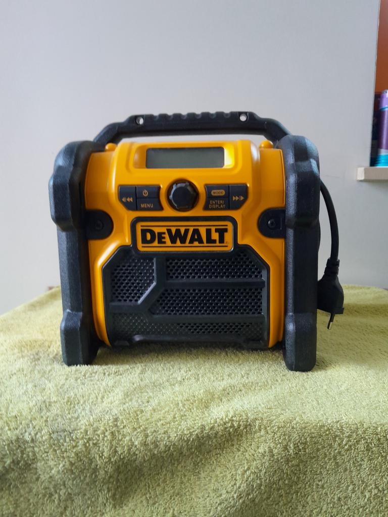 Bouwradio, Enlèvement, Radio de chantier