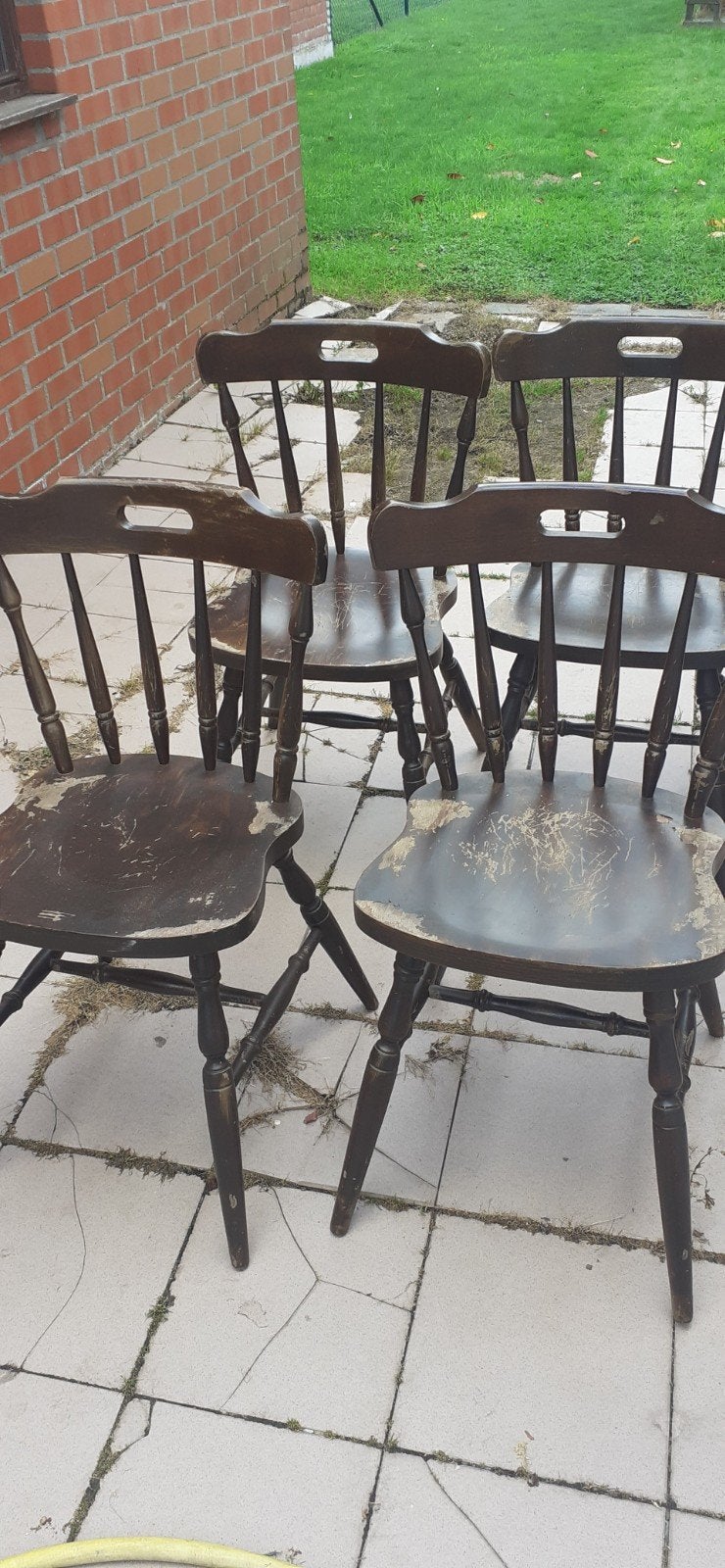 4 oude Cafe stoelen, Ophalen