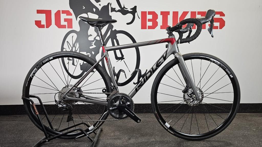 velo de route Ridley Helium SLX Disc Dura-Ace powermeter, Enlèvement, Comme neuf