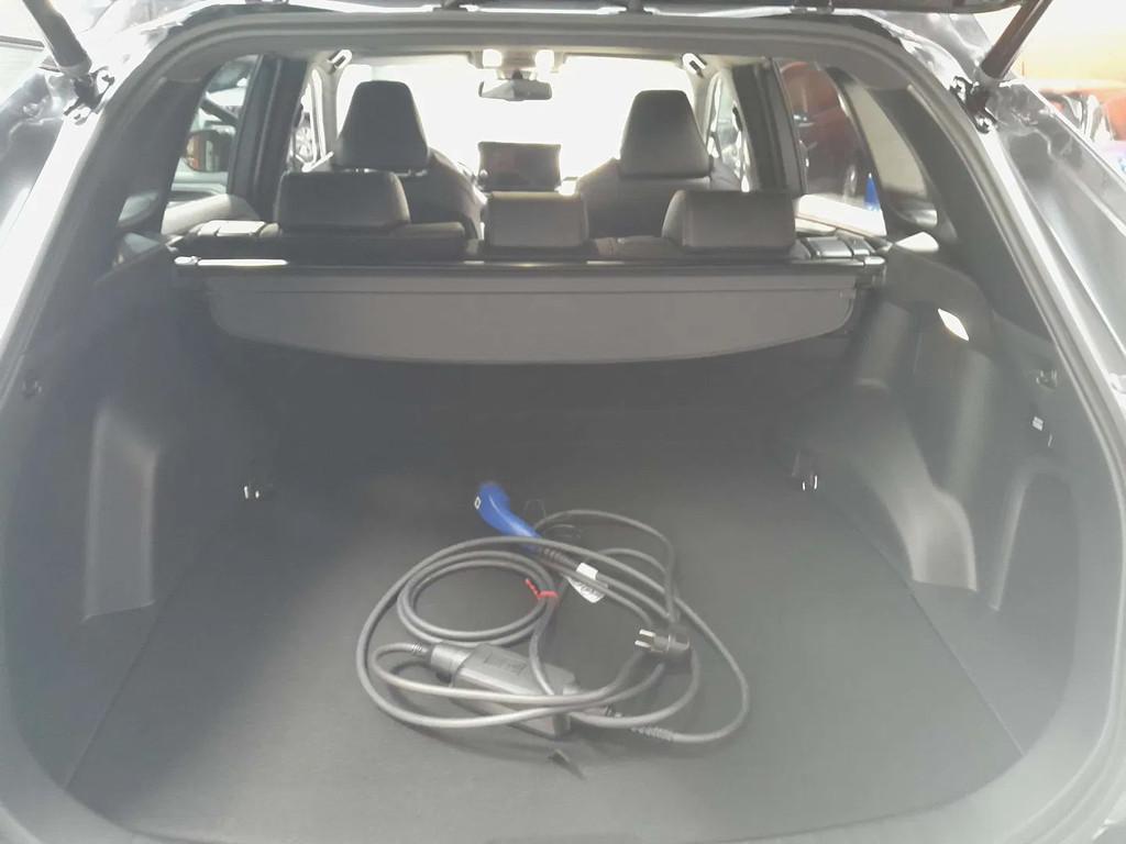 Suzuki Across Across PLUG-IN HYBRID (bj 2024, automaat), Auto's, Automaat, Gebruikt, 4 cilinders, 2487 cc