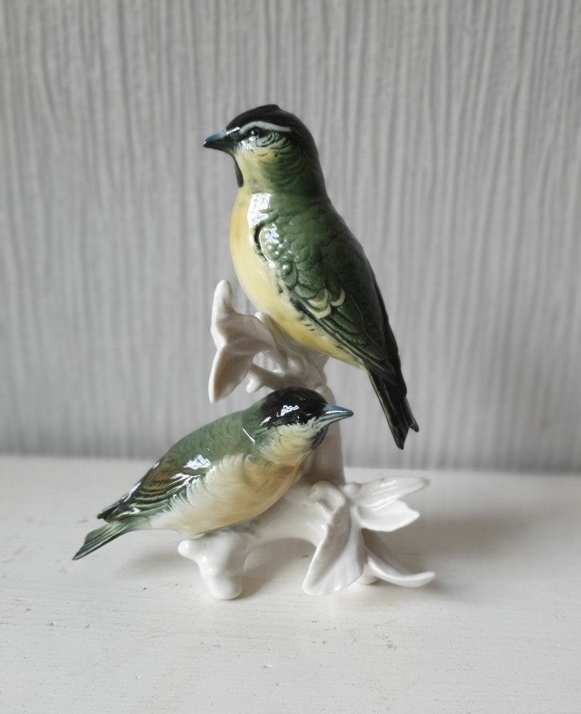 Karl Ens porselein, twee barmsijsjes model 7451 perfect, Ophalen of Verzenden