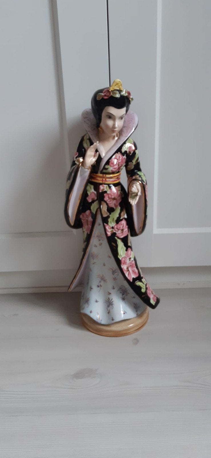 oud beeld van chinese dame, Ophalen, Beeld