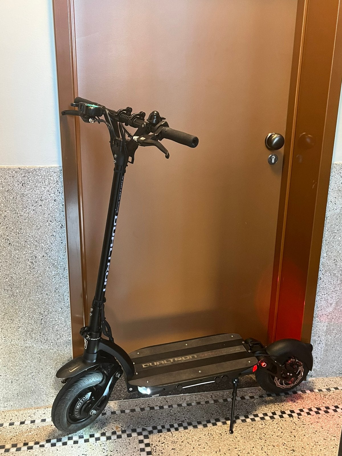La Dualtron Spider Limited doit partir rapidement, Enlèvement, Neuf, Step électrique (E-scooter)