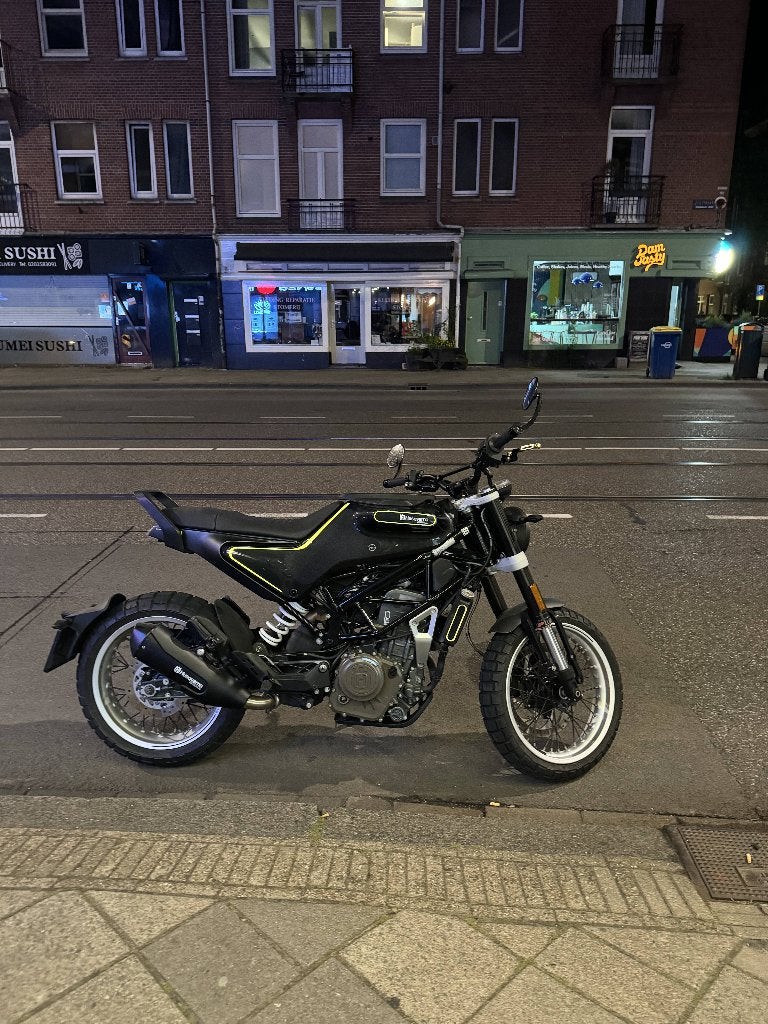 Husqvarna Svartpilen 401, Motoren, LED Verlichting, Gebruikt, Particulier, 399 cc