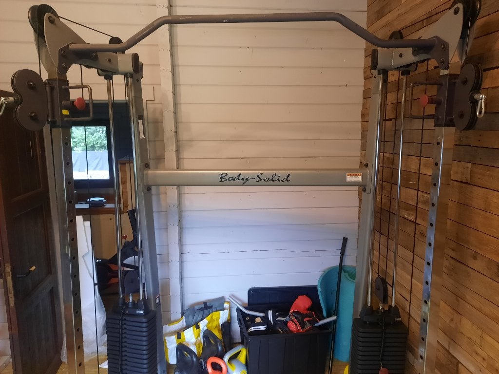 Body solid kabelmachine, Sports & Fitness, Enlèvement, Comme neuf, Dos, Plaques d'haltères